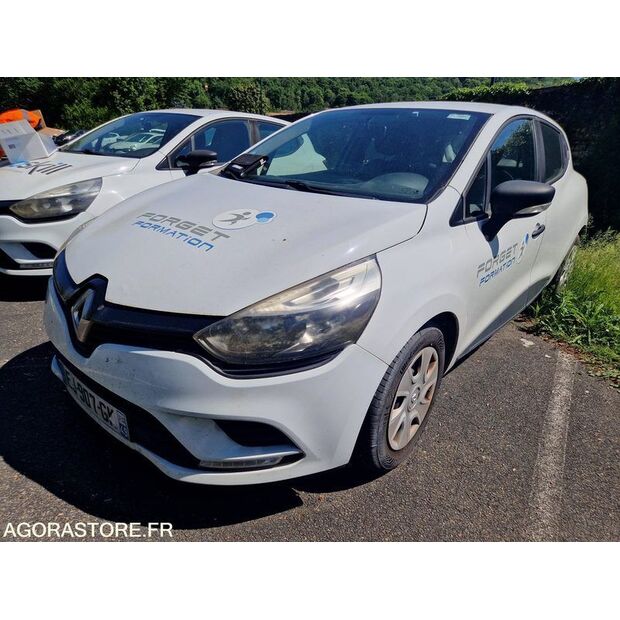 2017 Renault Clio-47889493