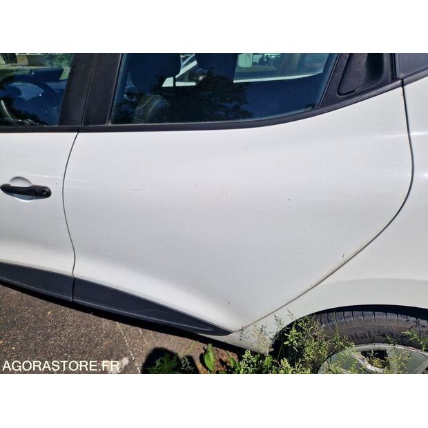 2017 Renault Clio-47889513