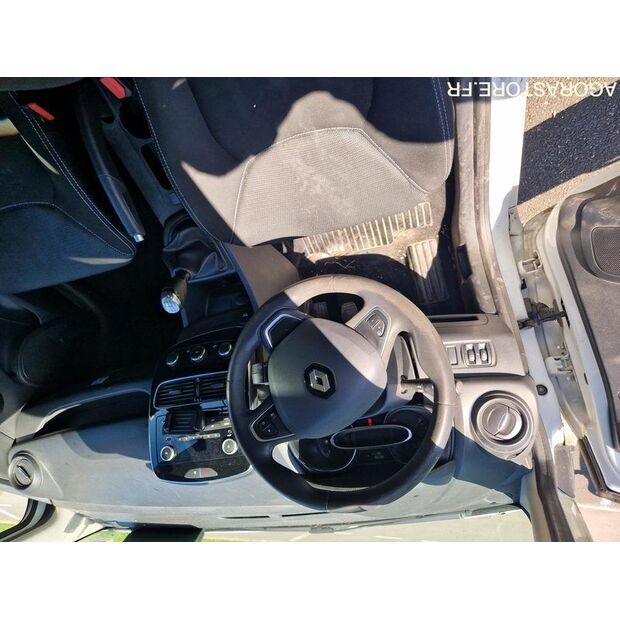 2017 Renault Clio-47889517