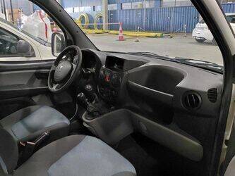 2009-fiat-doblo-1463595-47889572