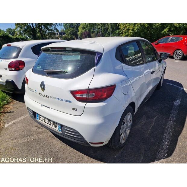 2017 Renault Clio-47889594