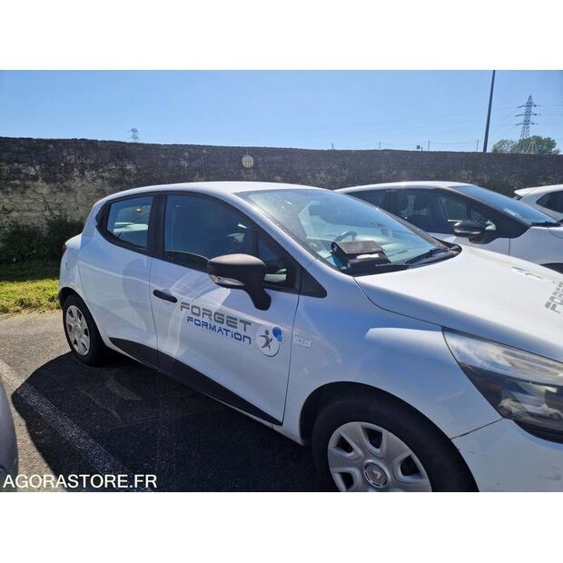 2017 Renault Clio-47889601