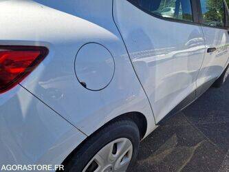 2017-renault-clio-1463596-47889605