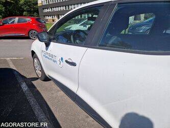 2017-renault-clio-1463596-47889614