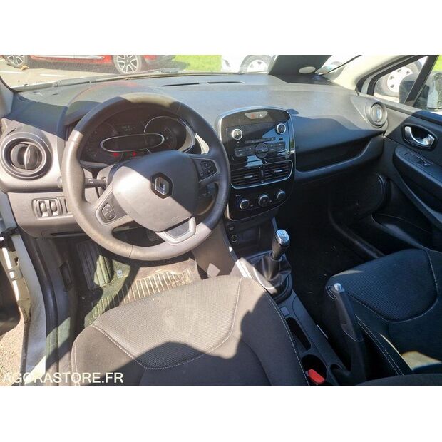 2017 Renault Clio-47889616