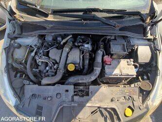 2017-renault-clio-1463596-47889621