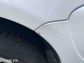 2012-peugeot-206-1463599-47889686