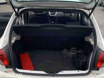 2012-peugeot-206-1463599-47889690