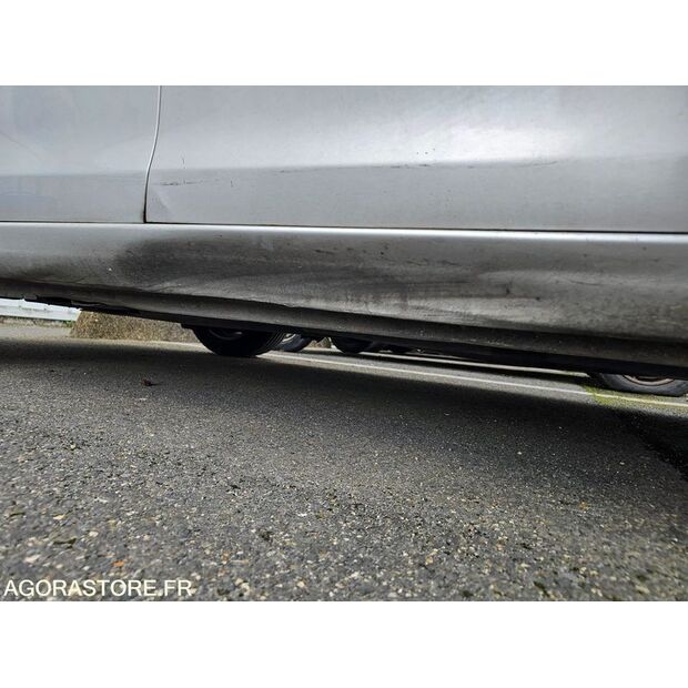 2015 Peugeot 308-47889965