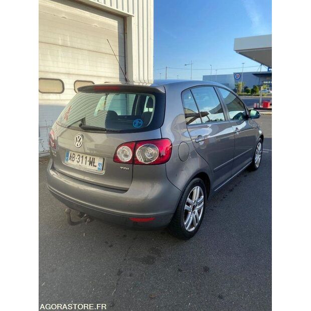2009 Volkswagen Golf-47890016