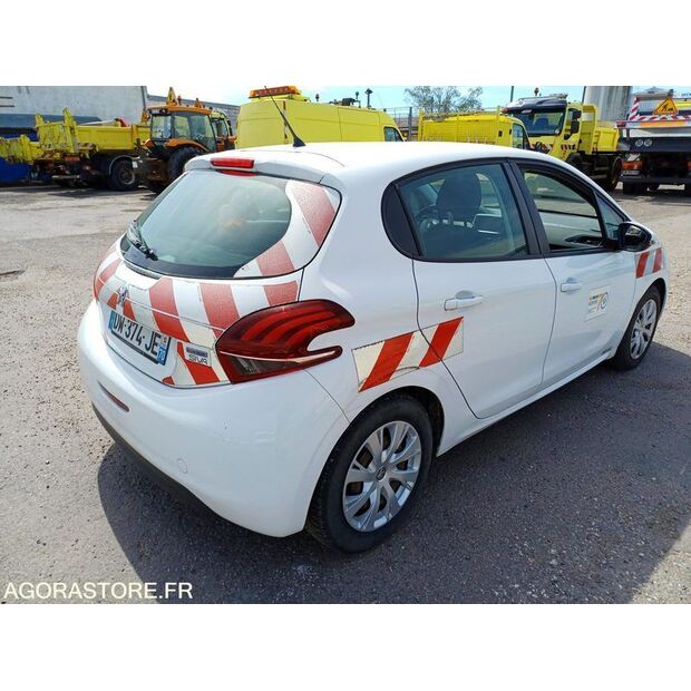2015 Peugeot 208-47890080