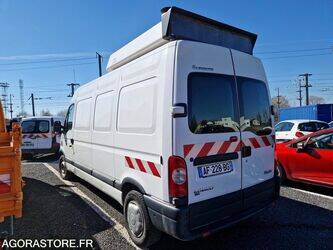 2009-renault-master-1463610-47890133