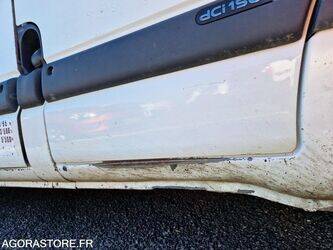 2009-renault-master-1463610-47890144