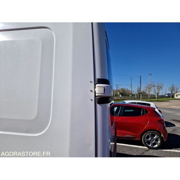 2009 Renault Master-47890176