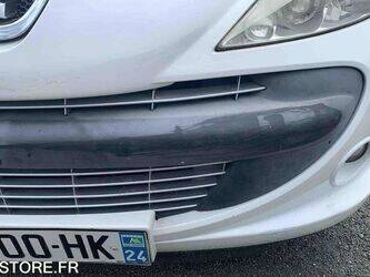 2012-peugeot-206-1463615-47890335