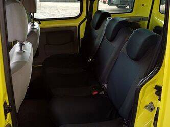 2007-renault-kangoo-1463616-47890420