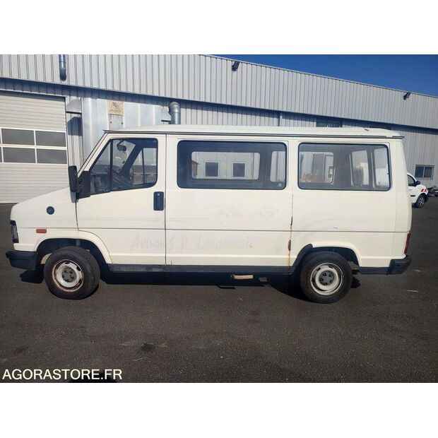 1992 سيتروين C25-47890431