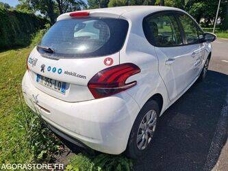 2019-peugeot-208-1463618-47890459
