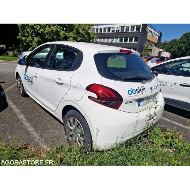 2019 Peugeot 208-47890460