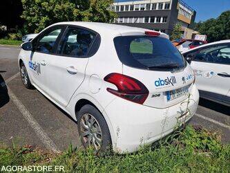 2019-peugeot-208-1463618-47890460