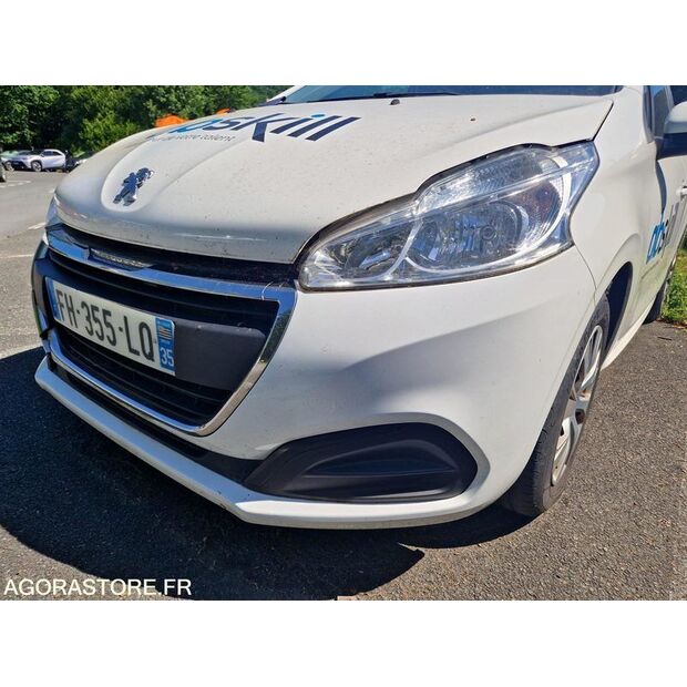 2019 Peugeot 208-47890461