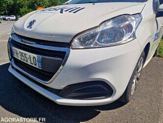 2019-peugeot-208-1463618-47890461