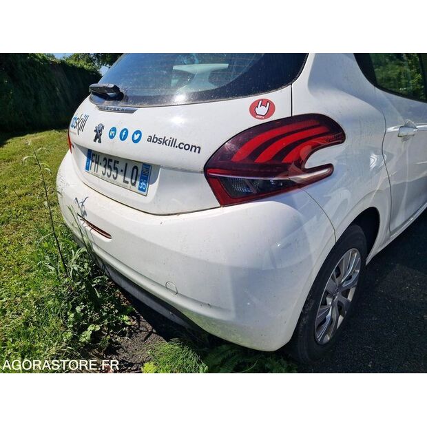2019 Peugeot 208-47890467