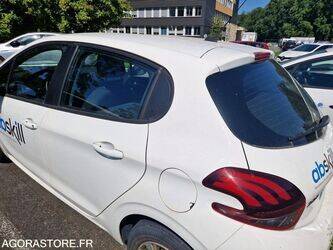 2019-peugeot-208-1463618-47890470