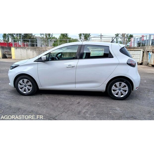 2020 Renault ZOE-47890530