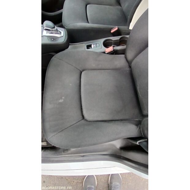 2020 Renault ZOE-47890543