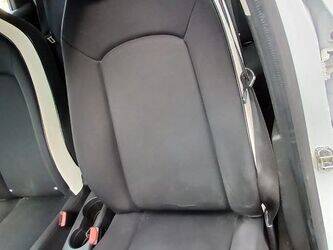 2020-renault-zoe-1463621-47890544
