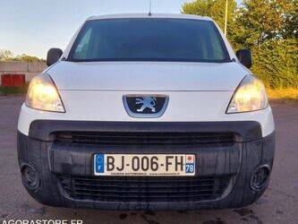 2011-peugeot-partner-1463625-47890624