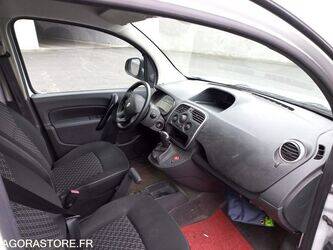 2013-renault-kangoo-1463631-47890763