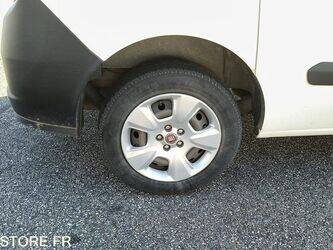 2011-fiat-doblo-1463632-47890790