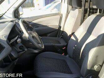 2011-fiat-doblo-1463632-47890809