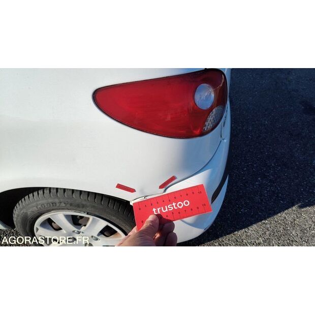 2013 Peugeot 206-47890862