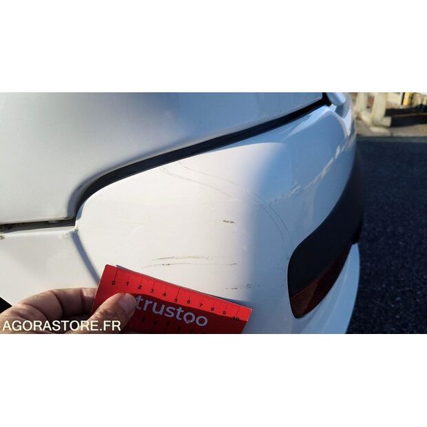 2013 Peugeot 206-47890867
