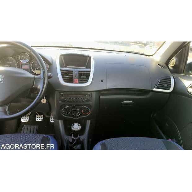 2013 Peugeot 206-47890872