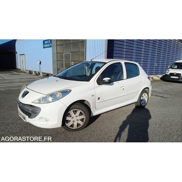 2013 Peugeot 206-47890874