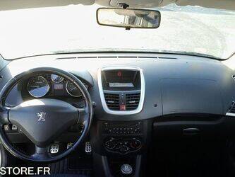 2013-peugeot-206-47890876