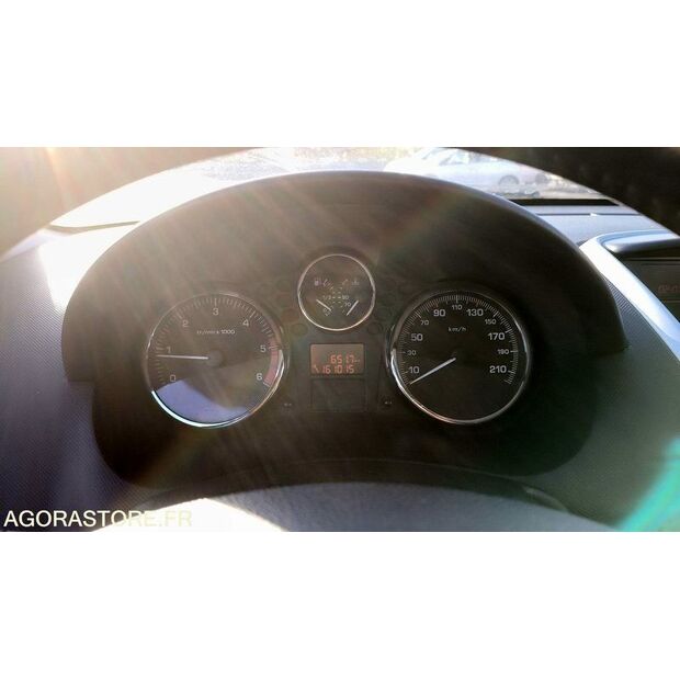2013 Peugeot 206-47890879