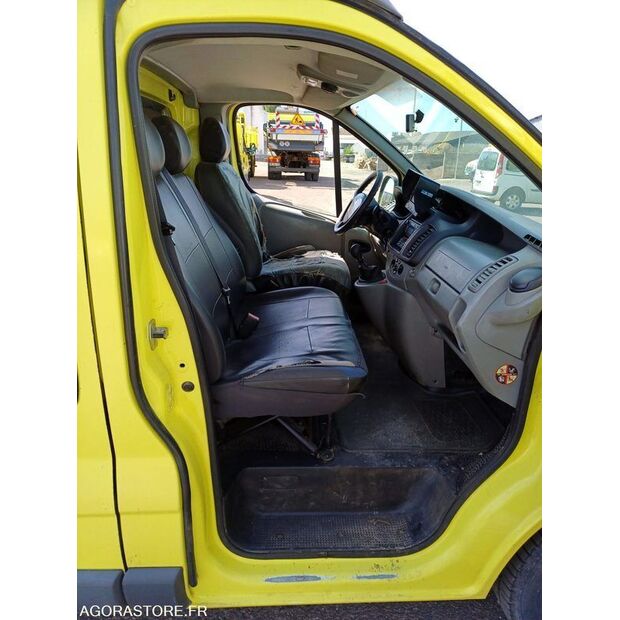 2013 رينو Trafic-47891192