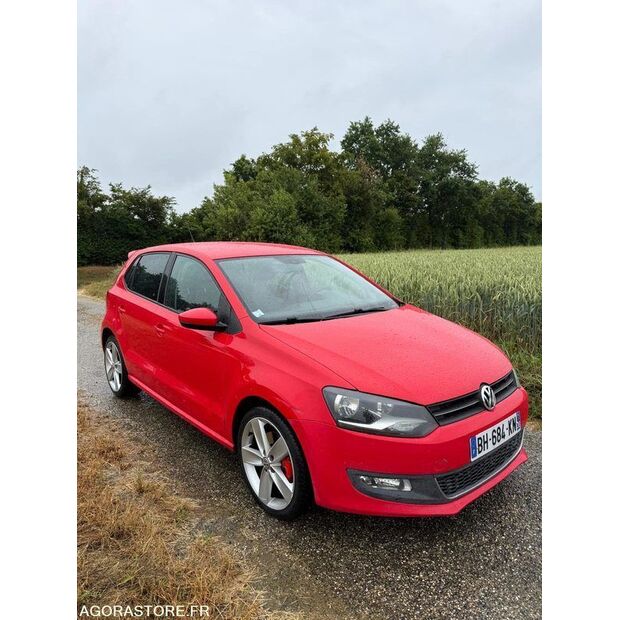 2011 Volkswagen POLO-47891242