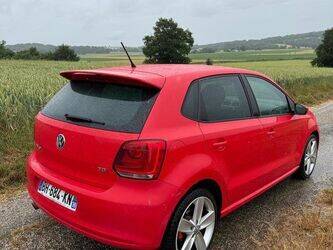 2011-volkswagen-polo-1463644-47891244