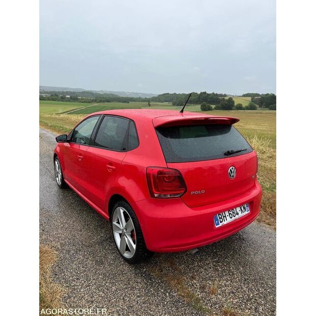 2011 Volkswagen POLO-47891246