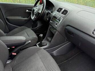 2011-volkswagen-polo-1463644-47891254