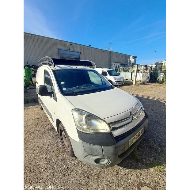 2011 Citroen BERLINGO-47891276