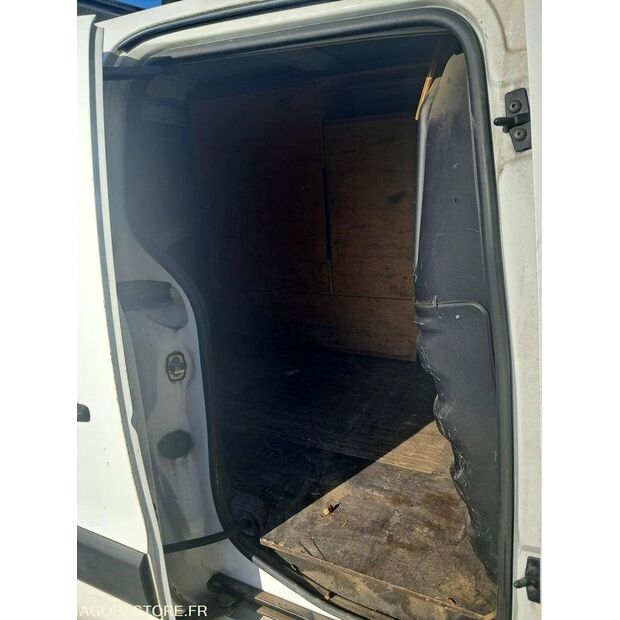 2011 Citroen BERLINGO-47891300