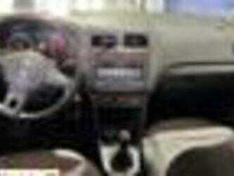 2011-volkswagen-polo-1463653-47891502