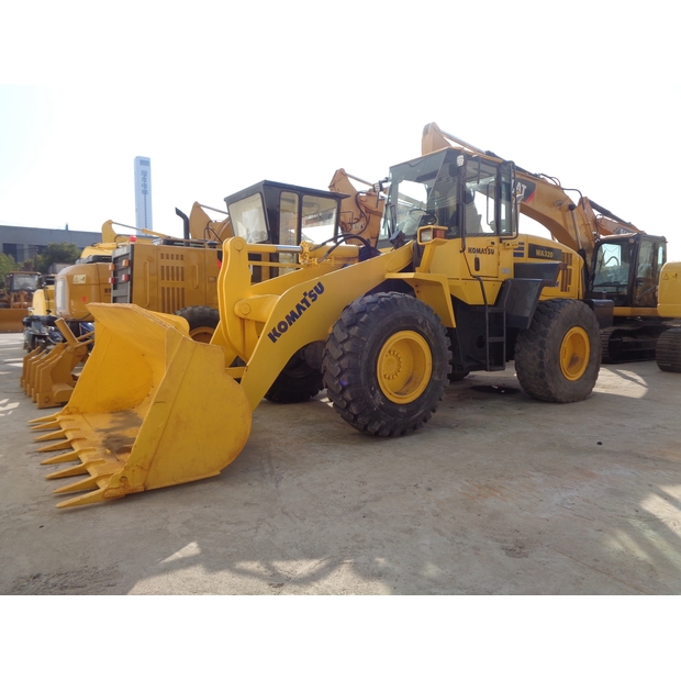2025 Komatsu WA320-47892253